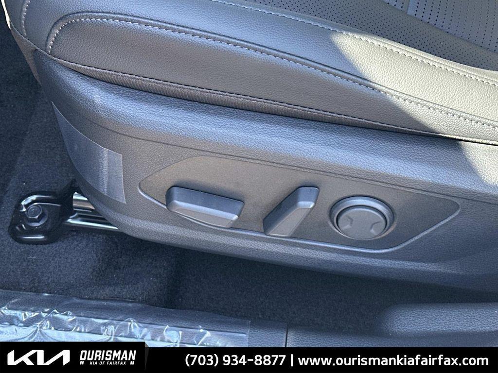 new 2026 Kia Sportage Hybrid car, priced at $41,650