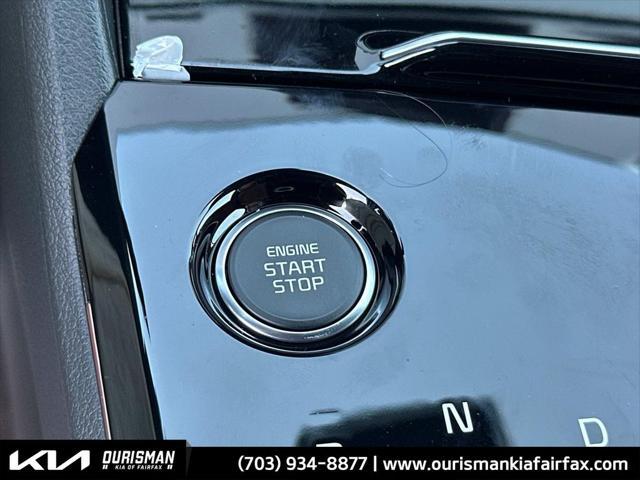 new 2025 Kia Sportage Hybrid car, priced at $36,514