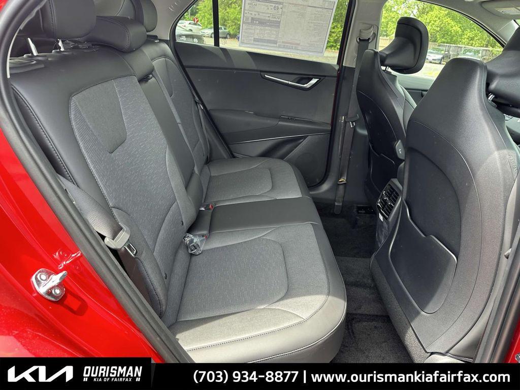 new 2025 Kia Niro car, priced at $35,175
