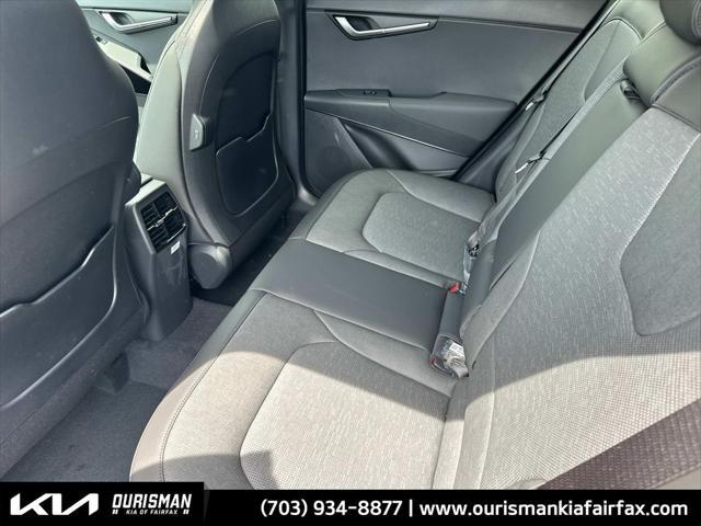 new 2025 Kia Niro car, priced at $35,669