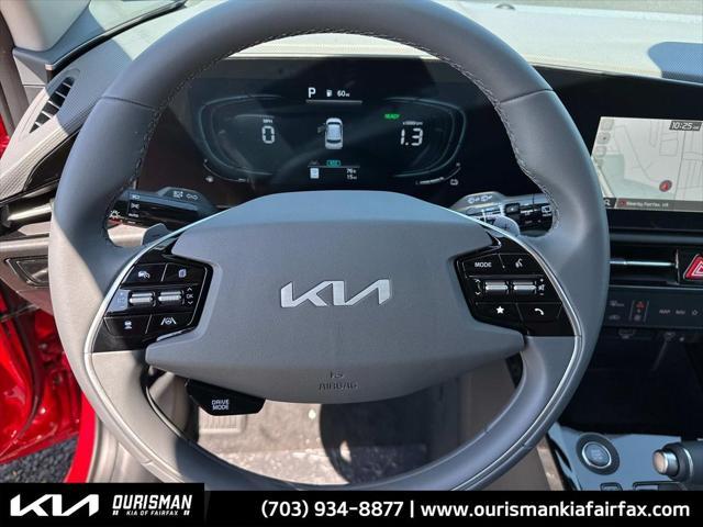 new 2025 Kia Niro car, priced at $30,878