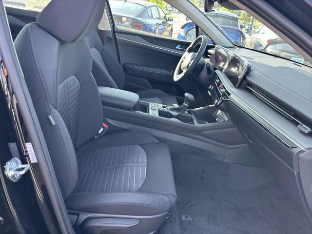new 2025 Kia K5 car, priced at $27,408
