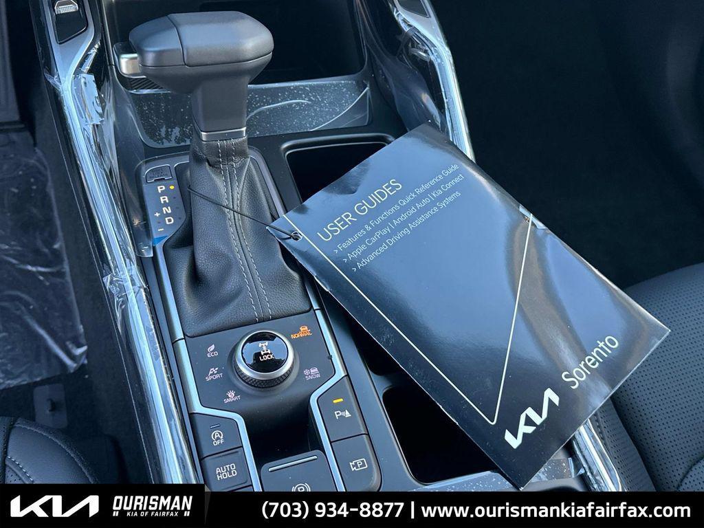 new 2025 Kia Sorento car, priced at $35,000