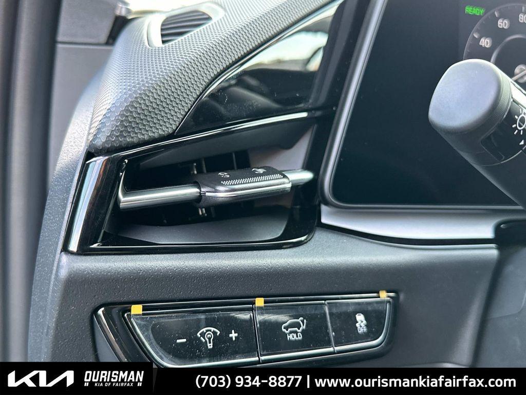 new 2025 Kia Niro EV car, priced at $40,472