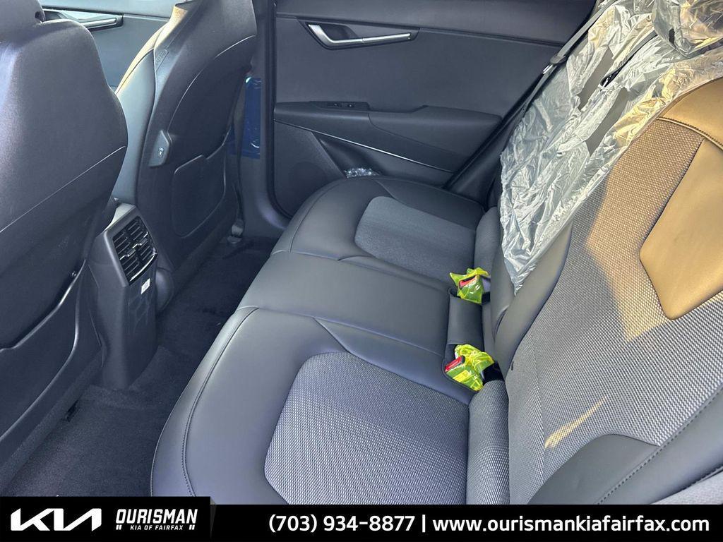 new 2025 Kia Niro EV car, priced at $40,472