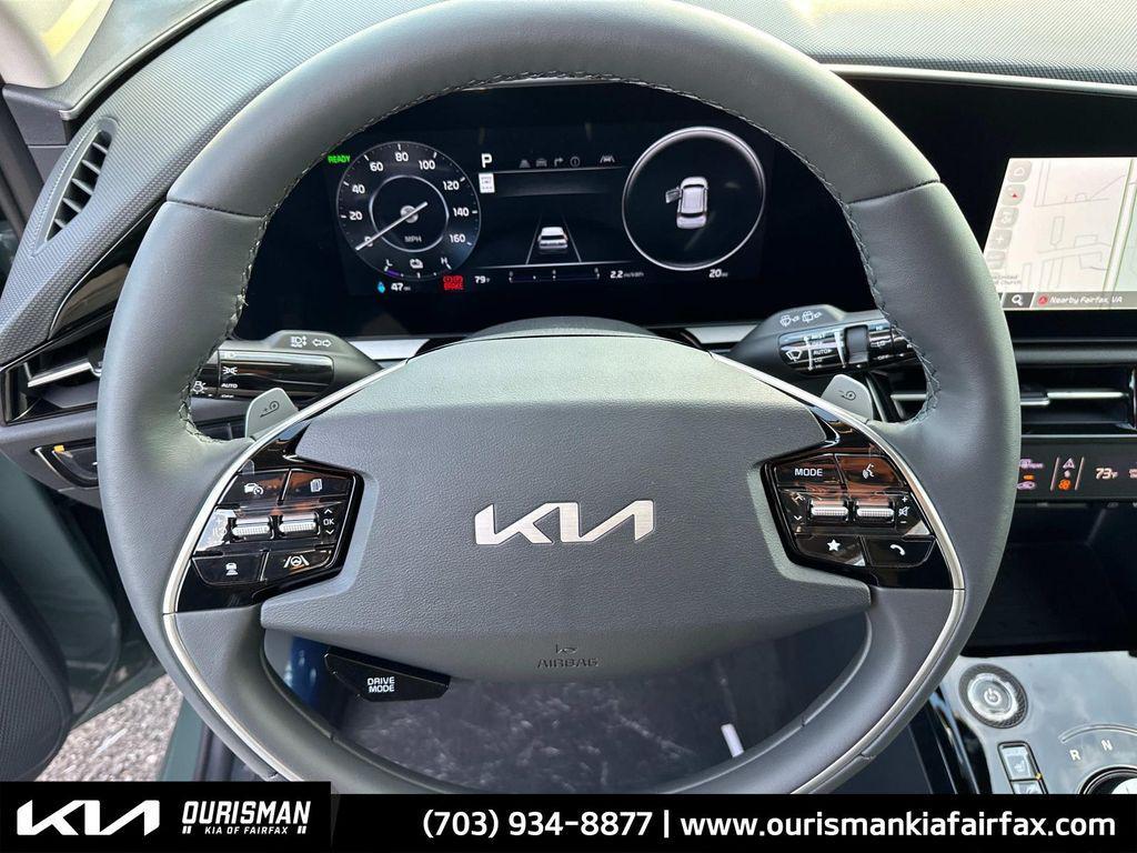 new 2025 Kia Niro EV car, priced at $40,472