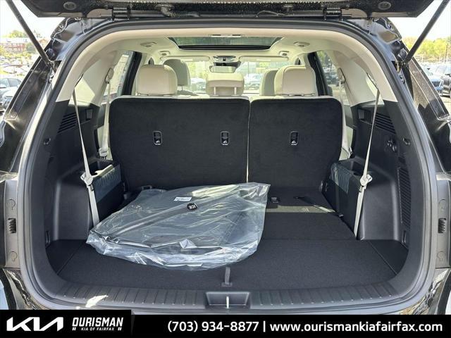new 2025 Kia Sorento car, priced at $36,317