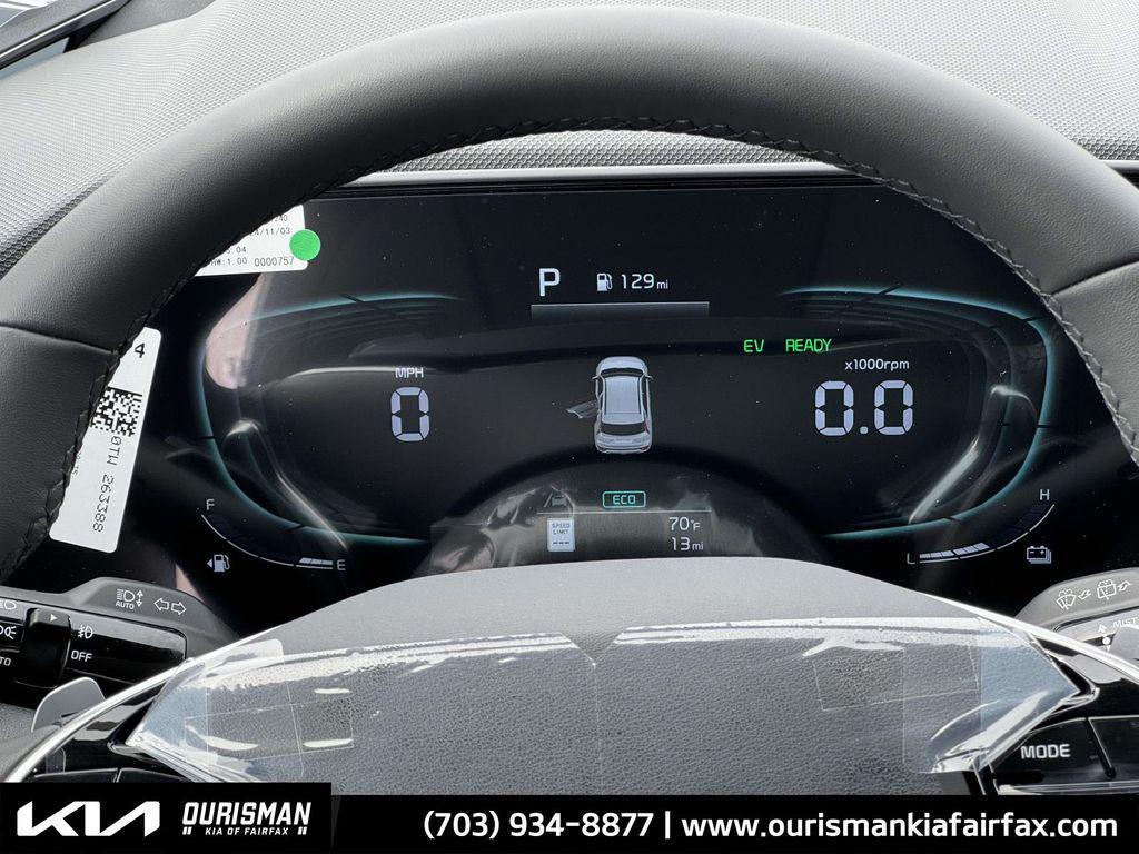 new 2025 Kia Niro car, priced at $32,765