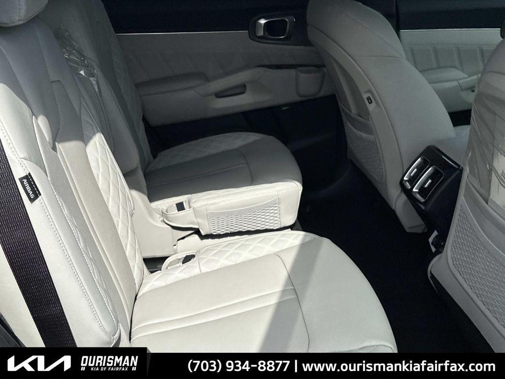 new 2025 Kia Sorento Hybrid car, priced at $44,331