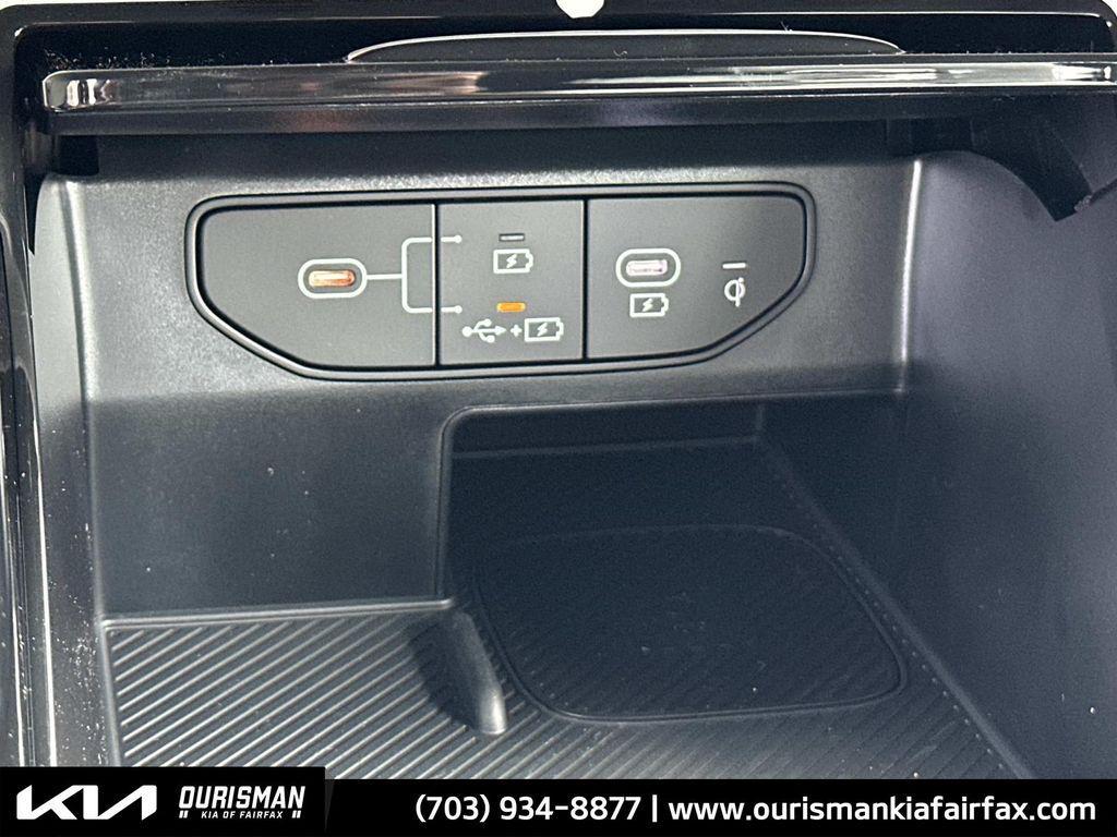 new 2025 Kia Sorento Hybrid car, priced at $44,331