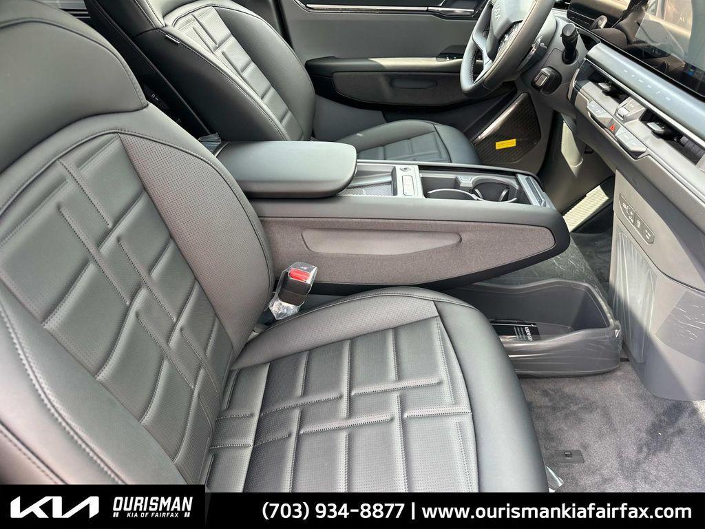 new 2026 Kia EV9 car, priced at $70,637