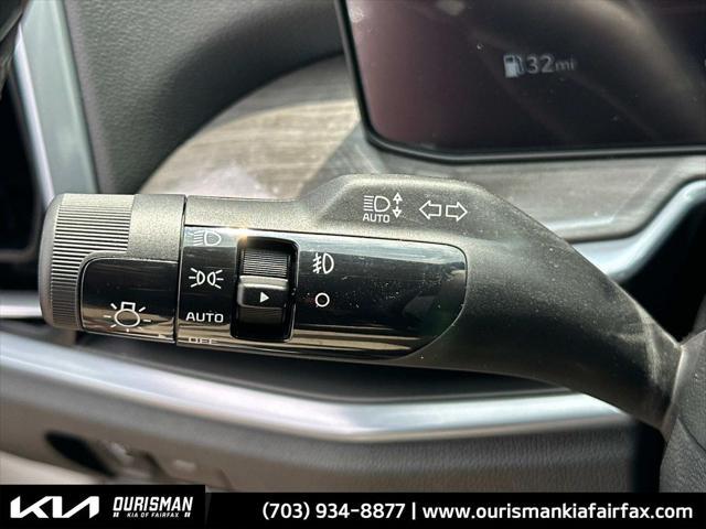 new 2025 Kia Sorento car, priced at $43,829