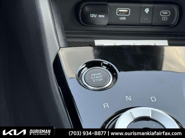 new 2025 Kia Sportage Hybrid car, priced at $31,445
