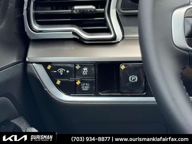 new 2025 Kia Sportage Hybrid car, priced at $31,445