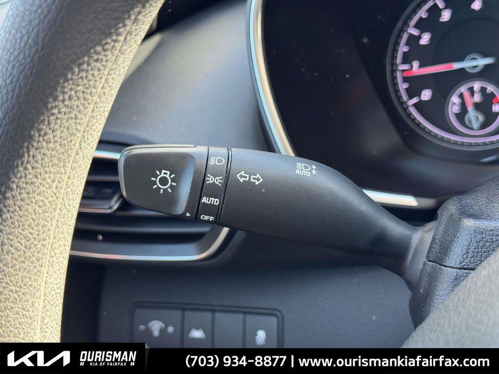 used 2022 Hyundai Santa Fe car, priced at $18,500