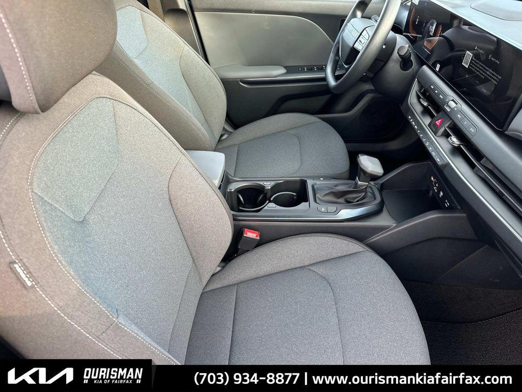 new 2025 Kia K4 car, priced at $22,950