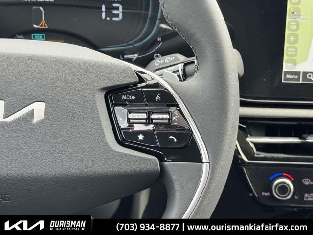 new 2025 Kia Niro car, priced at $32,294