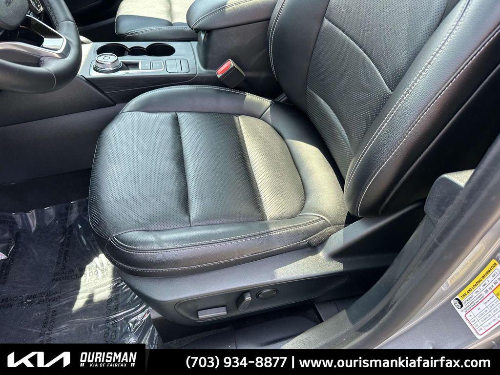 used 2022 Ford Escape car, priced at $21,500