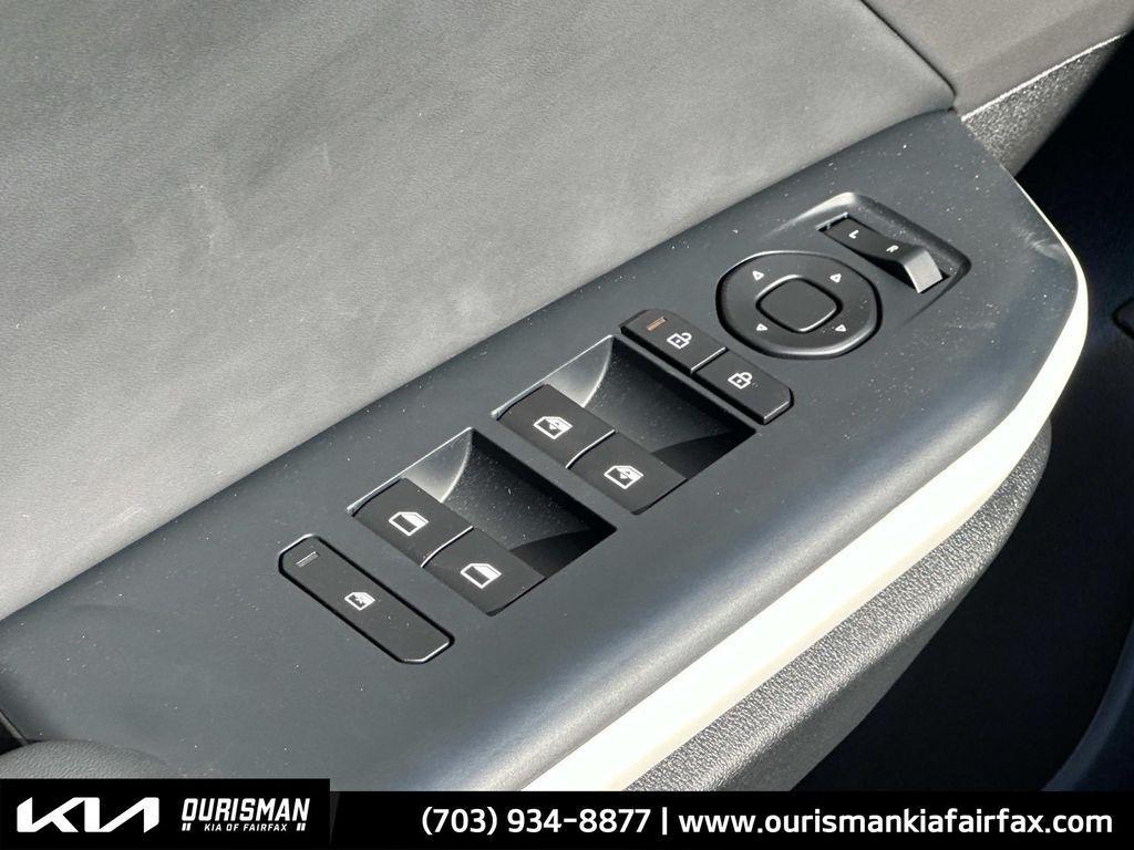 new 2025 Kia K4 car, priced at $25,300