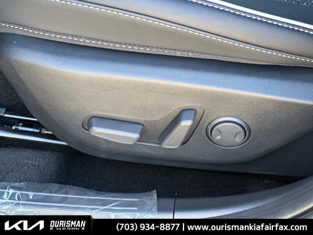 new 2025 Kia K4 car, priced at $25,300