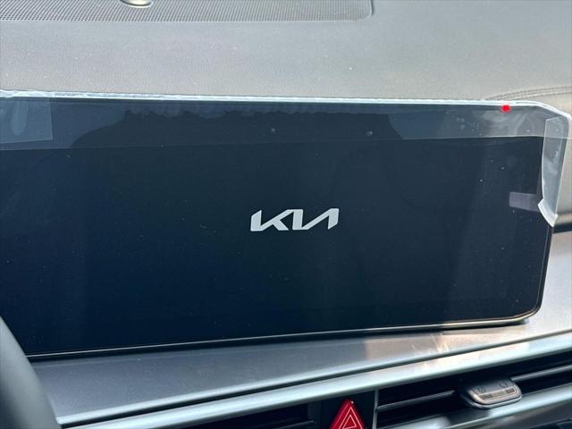 new 2025 Kia Sorento car, priced at $37,493