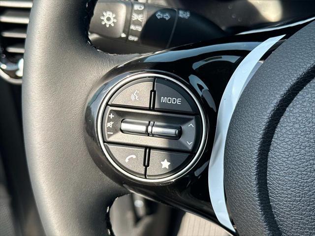new 2025 Kia Soul car, priced at $25,306