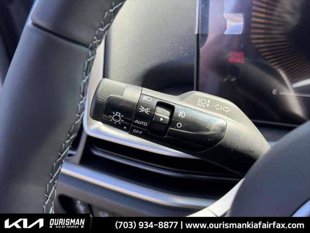 new 2025 Kia Sorento car, priced at $40,018