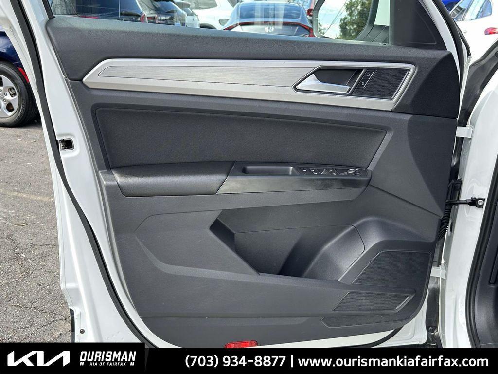 used 2018 Volkswagen Atlas car, priced at $15,000
