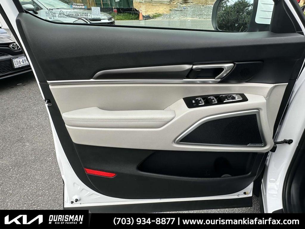 used 2024 Kia Telluride car, priced at $34,000