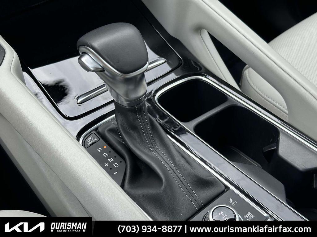 used 2024 Kia Telluride car, priced at $34,000