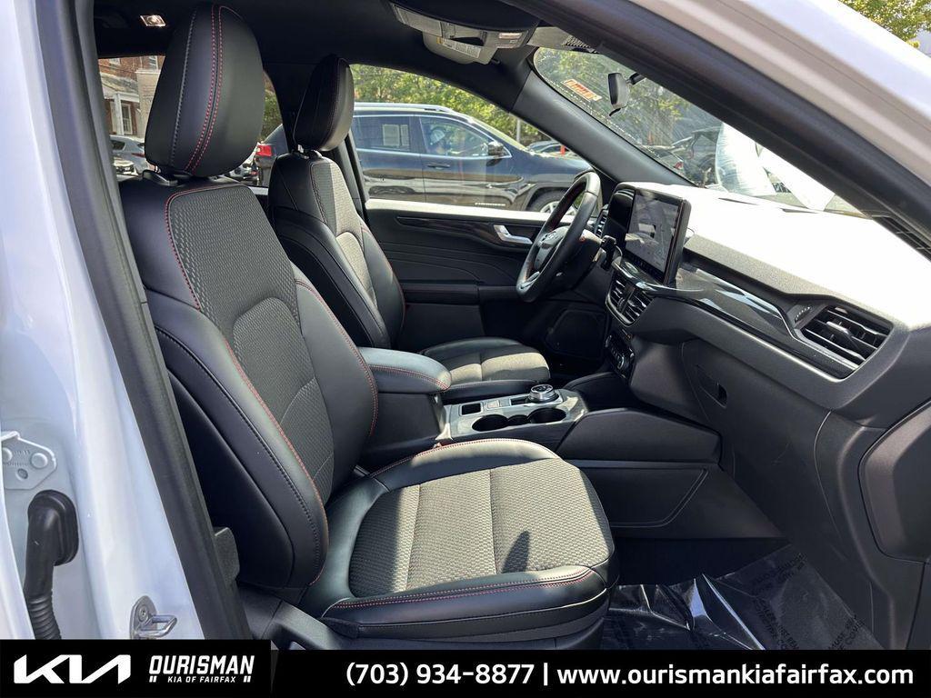 used 2023 Ford Escape car, priced at $21,500