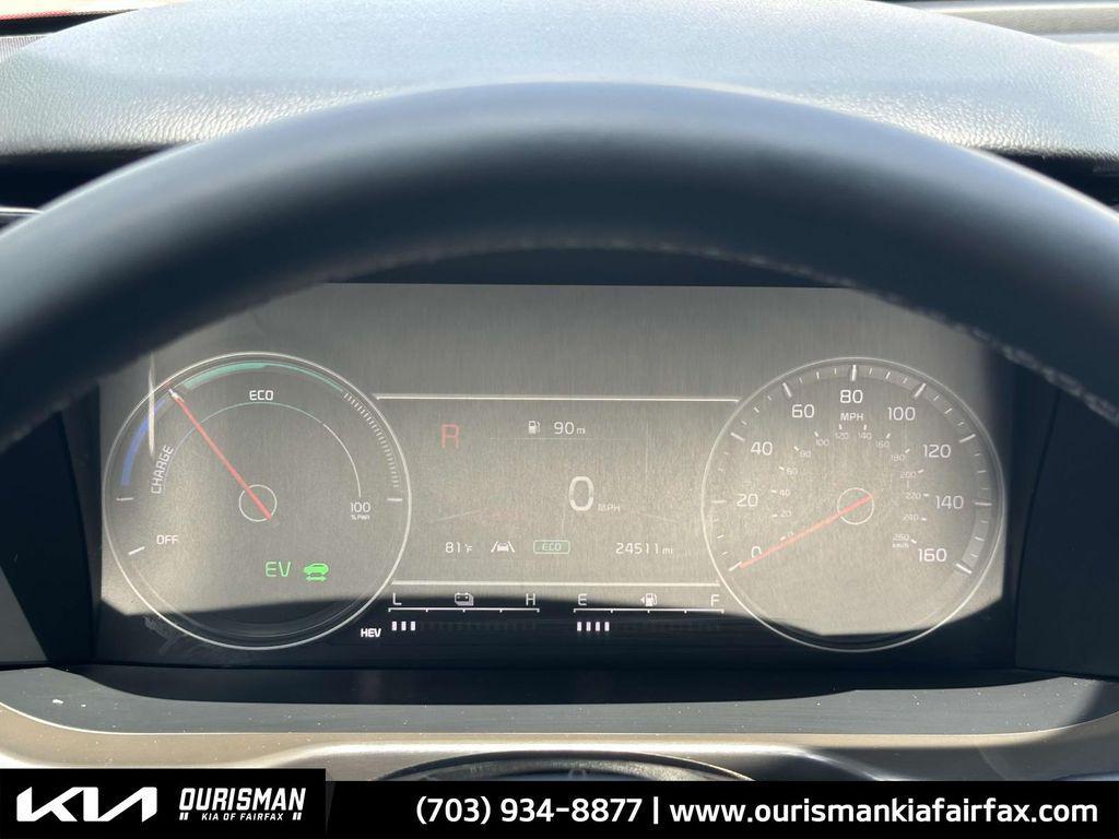 used 2022 Kia Sorento Plug-In Hybrid car, priced at $29,500