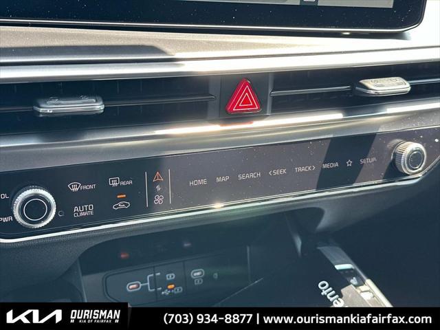 new 2025 Kia Sorento car, priced at $37,829