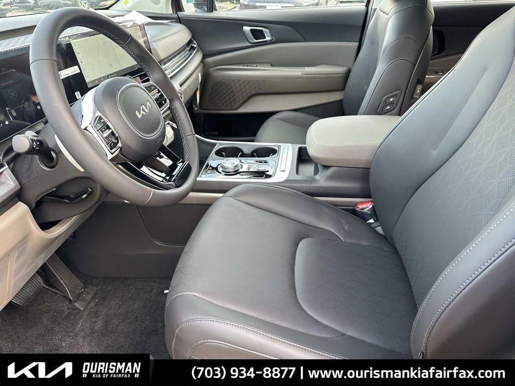 new 2026 Kia Carnival Hybrid car, priced at $43,742