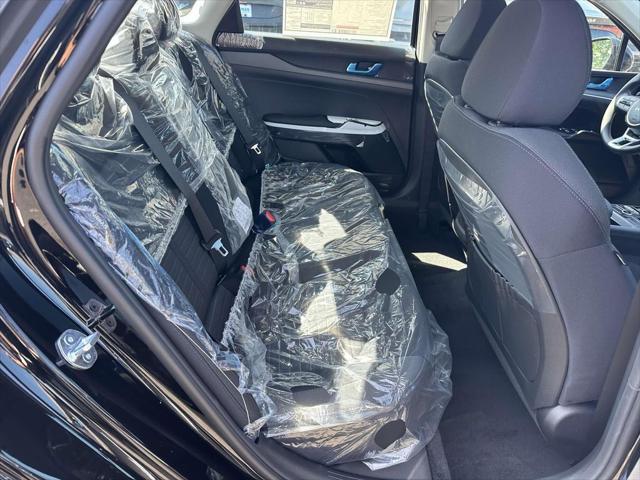 new 2025 Kia K5 car, priced at $27,408