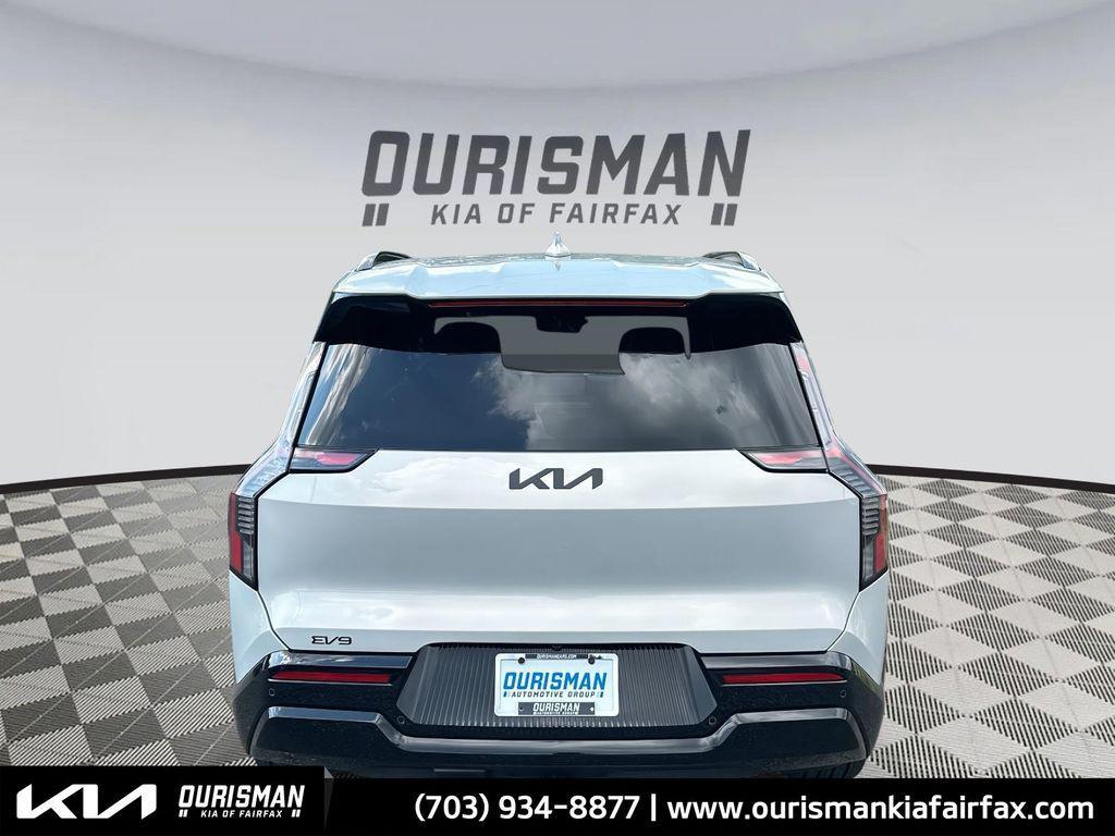 new 2026 Kia EV9 car, priced at $71,636