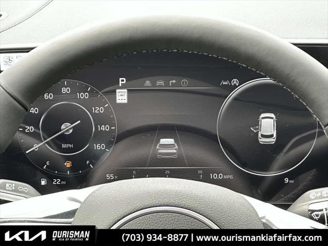 new 2025 Kia Sportage car, priced at $37,090