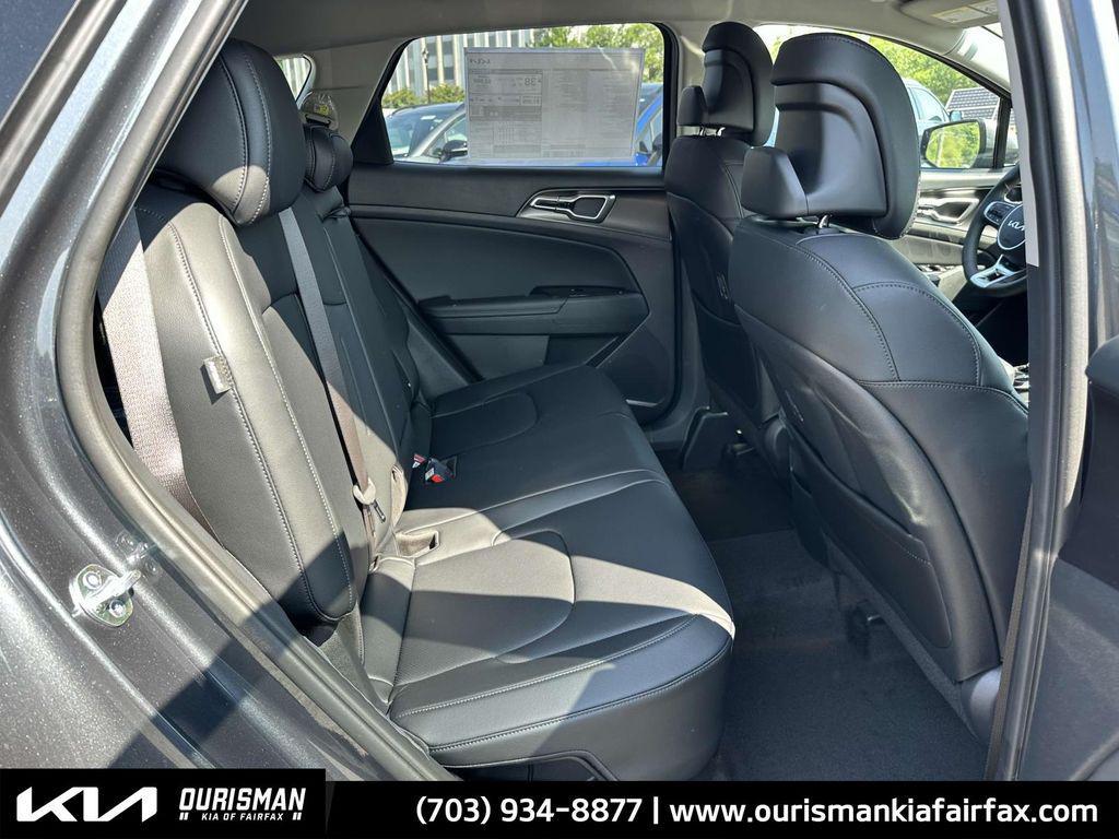 new 2025 Kia Sportage Hybrid car, priced at $32,595