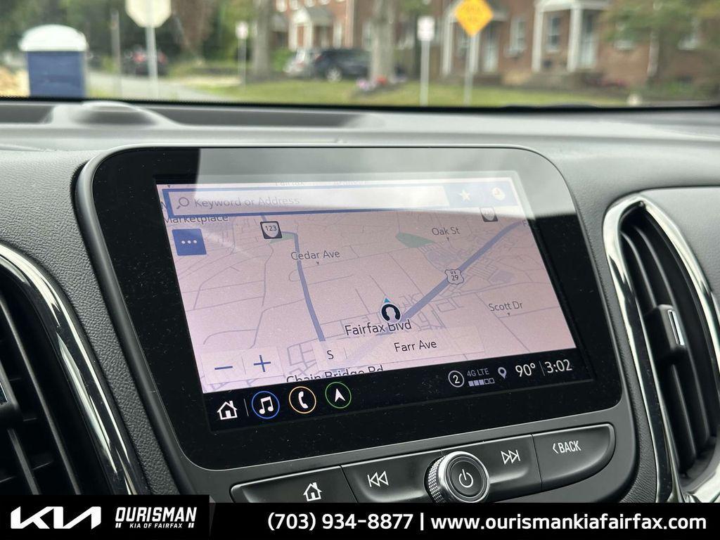 used 2022 Chevrolet Equinox car, priced at $24,300