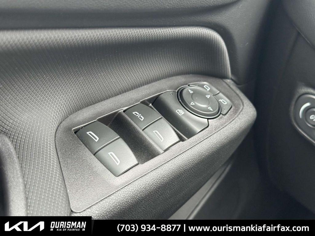 used 2022 Chevrolet Equinox car, priced at $24,300