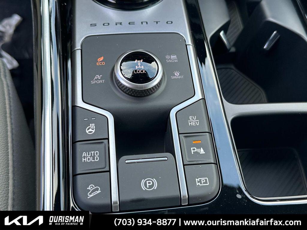 new 2025 Kia Sorento Plug-In Hybrid car, priced at $51,536