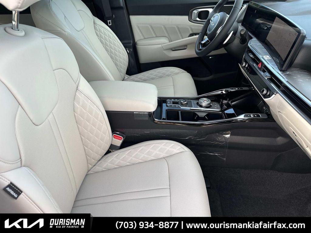 new 2025 Kia Sorento Plug-In Hybrid car, priced at $51,536
