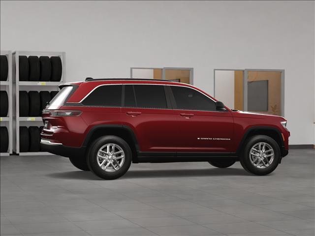 new 2025 Jeep Grand Cherokee car, priced at $41,317