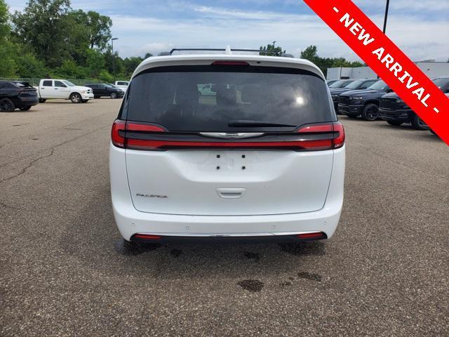 used 2022 Chrysler Pacifica car, priced at $26,500