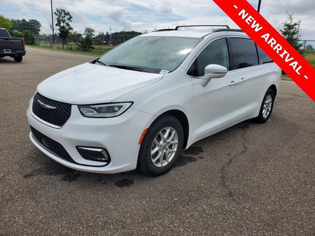 used 2022 Chrysler Pacifica car, priced at $26,500