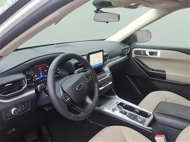 used 2020 Ford Explorer car, priced at $18,000