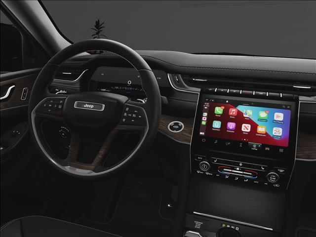 new 2025 Jeep Grand Cherokee car, priced at $49,085