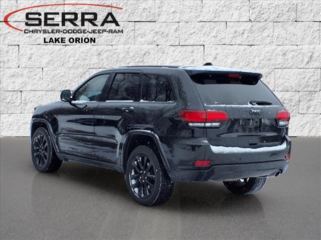 used 2022 Jeep Grand Cherokee car, priced at $28,500