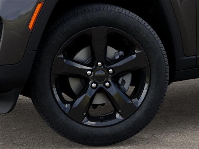 new 2025 Jeep Grand Cherokee car, priced at $45,029