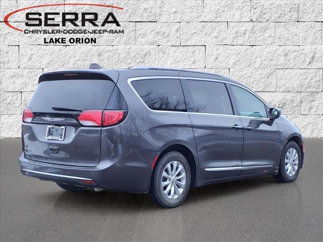 used 2018 Chrysler Pacifica car, priced at $20,500